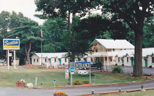 Scottish Inns Milford Extérieur photo